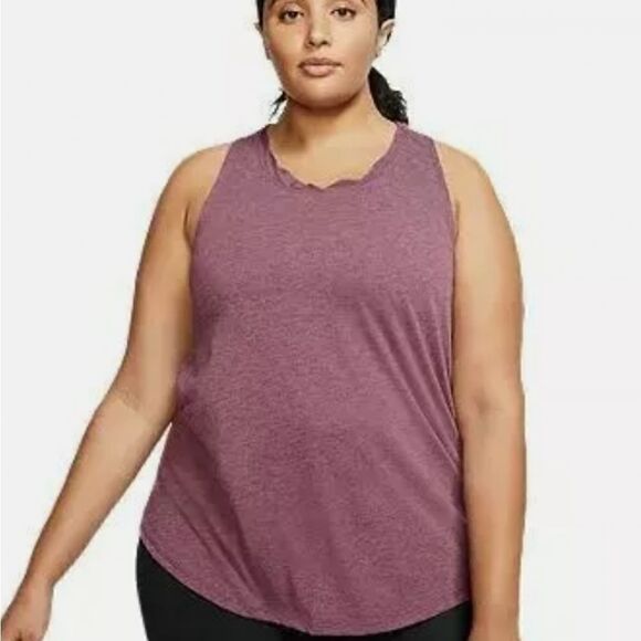 Nike CT4854-671 Yoga Twist Plus Size Tank Villain Red ( 3X ) - Picture 1 of 2